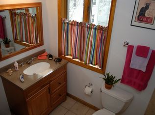 646 Reef Rd, Fairfield, CT 06824