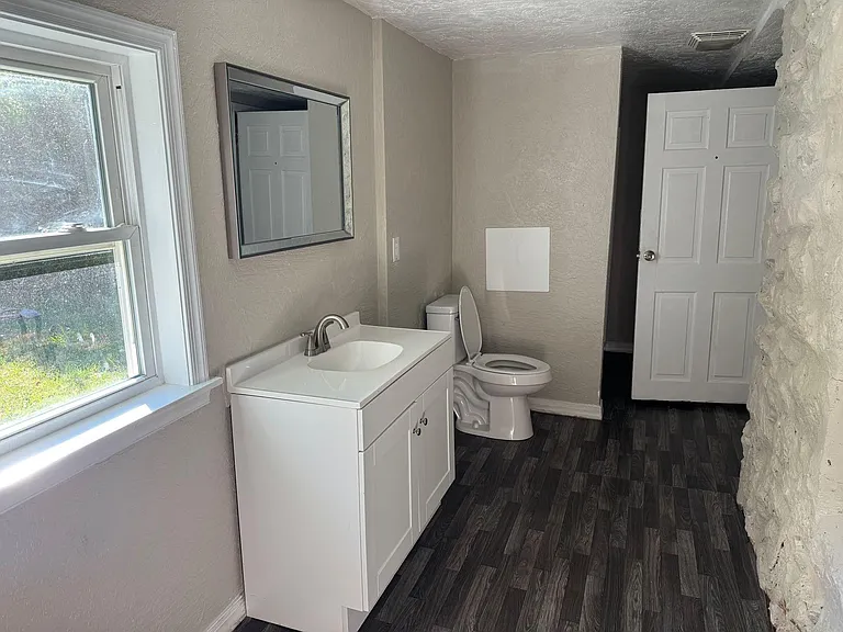 965 Hodges Farm Rd — Photo 3