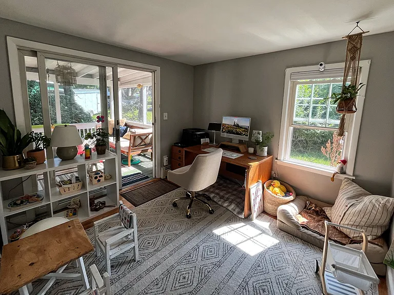 Bonus room on first floor, leads to screened in porch.