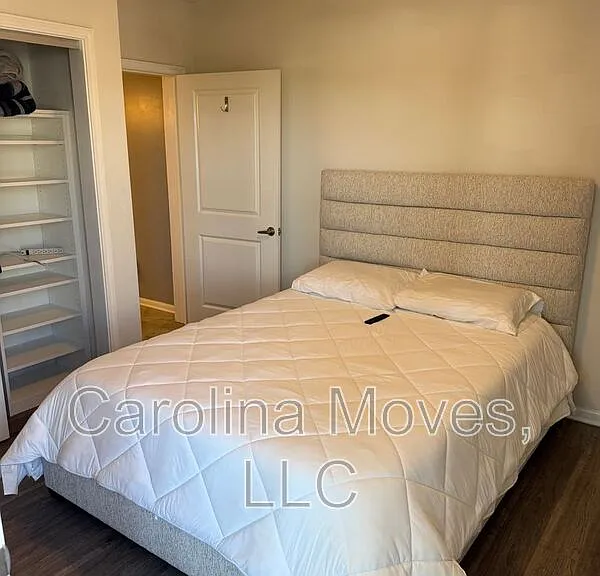 100 E Washington St #68 — Photo 21