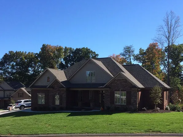 643 Elk Falls Ln, Knoxville, TN 37922