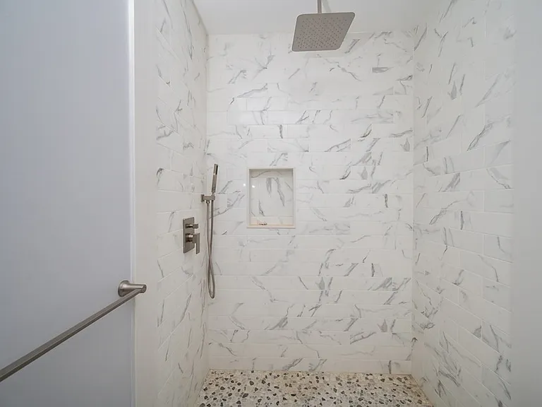 102 Neponset Ave #5 — Photo 15