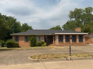 1016 Usher St, Benbrook, TX 76126