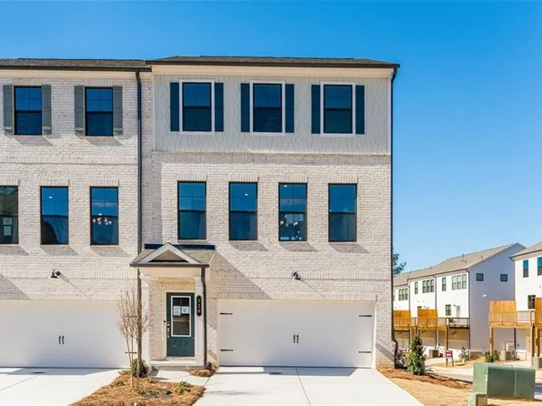 320 Oldvine Dr, Lawrenceville, GA 30044