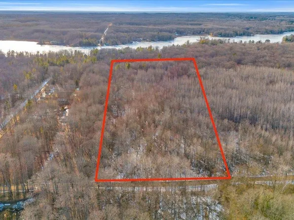 Sherwood Trl, Harrison, MI 48625