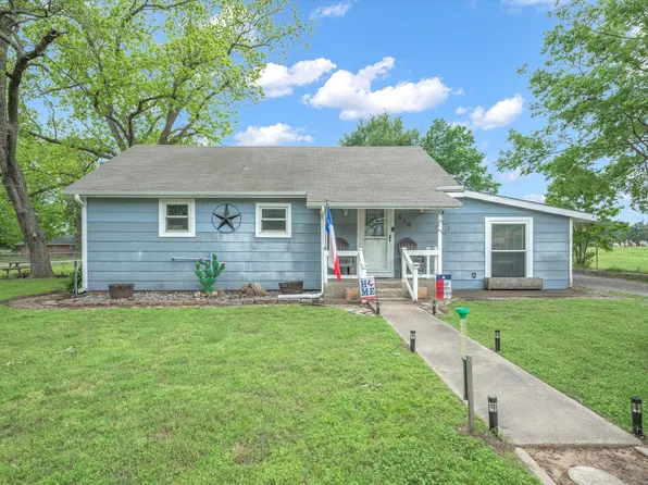 610 Crooked Creek Rd, Edgewood, TX 75117