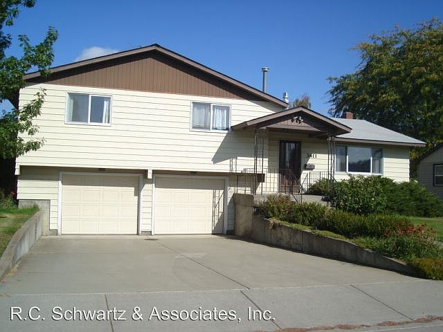 1st image of 3411 E 31st Ave