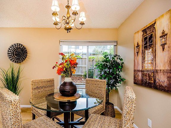 5th image of 3755 Radburn Dr
