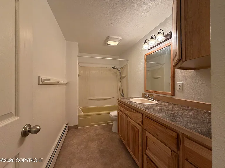 17922 Hillcrest Dr #3 — Photo 8