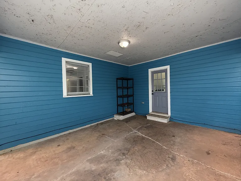 701 N Mirick Ave — Photo 10