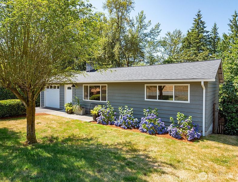 3rd image of 11253 145th Avenue SE