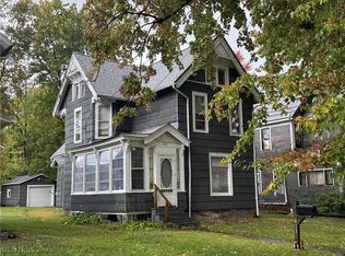 413 Harbor St, Conneaut, OH 44030