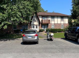 32 Razer St #1, West Frankfort, IL 62896