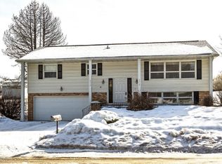 2318 4th Ave NW, Rochester, MN 55901