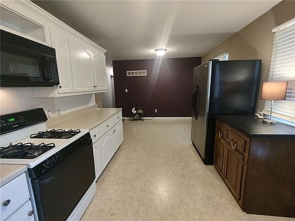 5th image of 8101 E 134th St