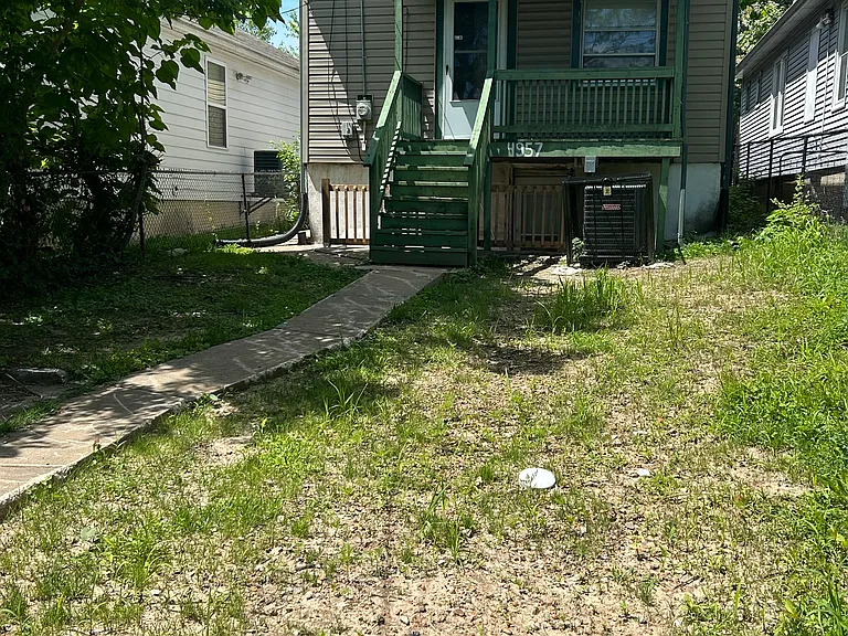 4957 Lilburn Ave — Photo 14