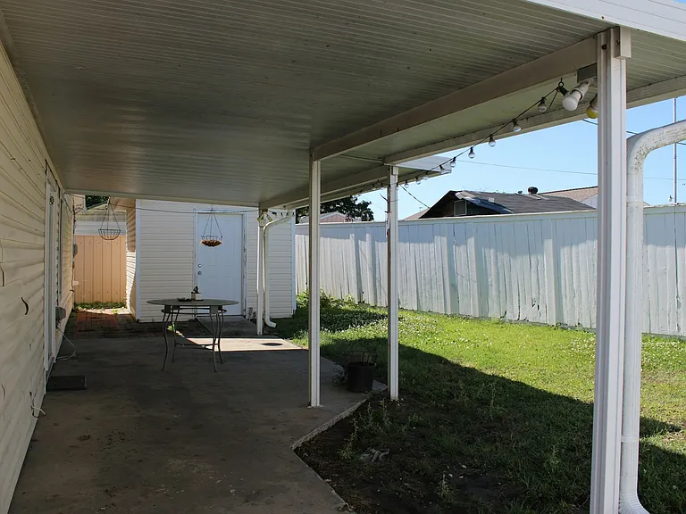 116 Felicia Dr — Photo 20