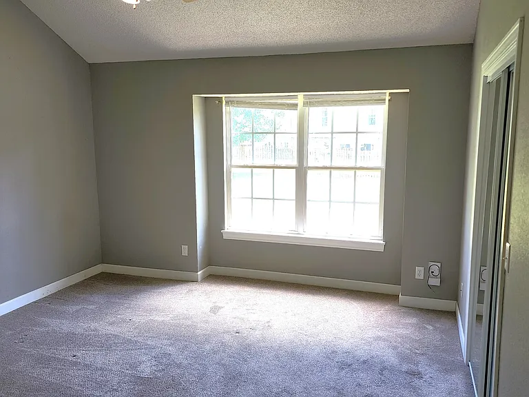 Timbers East - 10545 — Photo 11