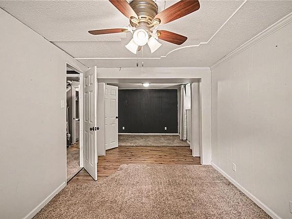 5th image of 2407 Meadow Trl