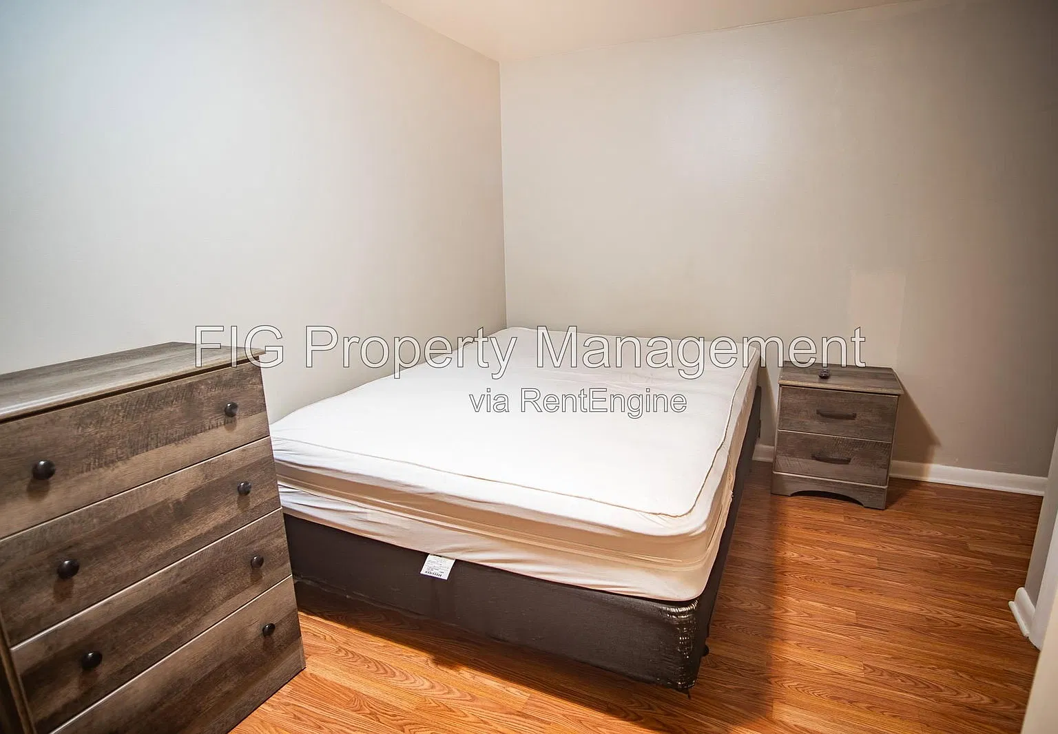 1 bed, 1.0 bath, $800 — Photo 4