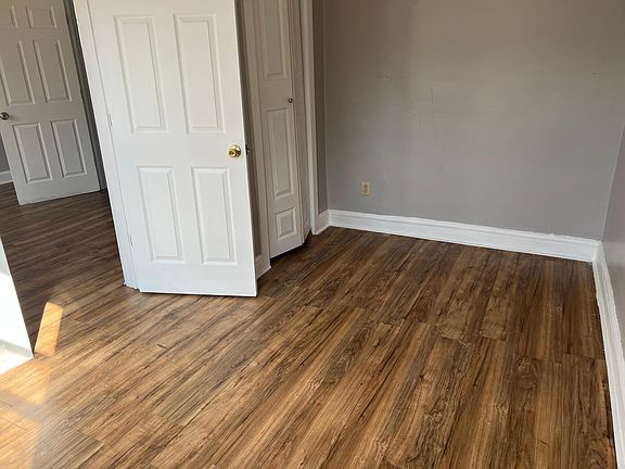 4th image of 14 Princeton St