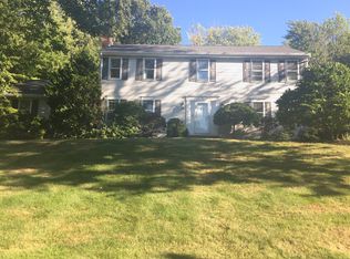 36 Deerfield Rd, Shrewsbury, MA 01545