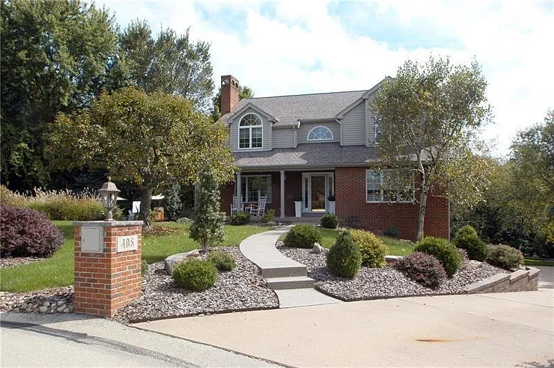 405 Chelsea Dr photo 1