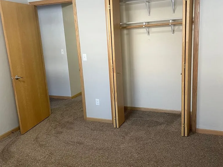 2930 W Glenpark Dr — Photo 22