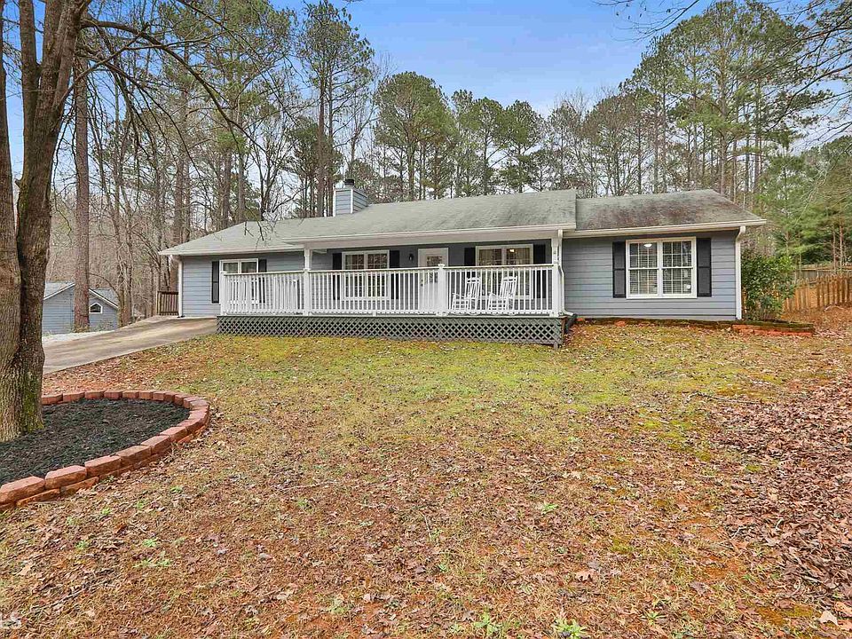 1st image of 85 Vineyard Dr