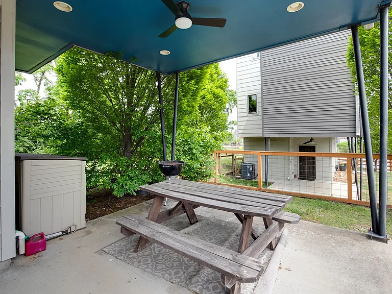1200 Meharry Blvd — Photo 20