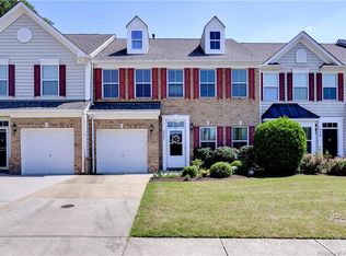 8627 Fielding Cir, Toano, VA 23168