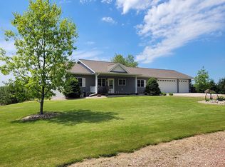 W8555 County Rd W, Antigo, WI 54409