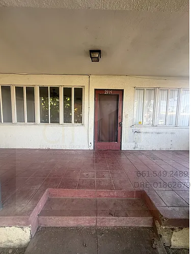 E Street/ 23rd St. - 2315 Photo 1