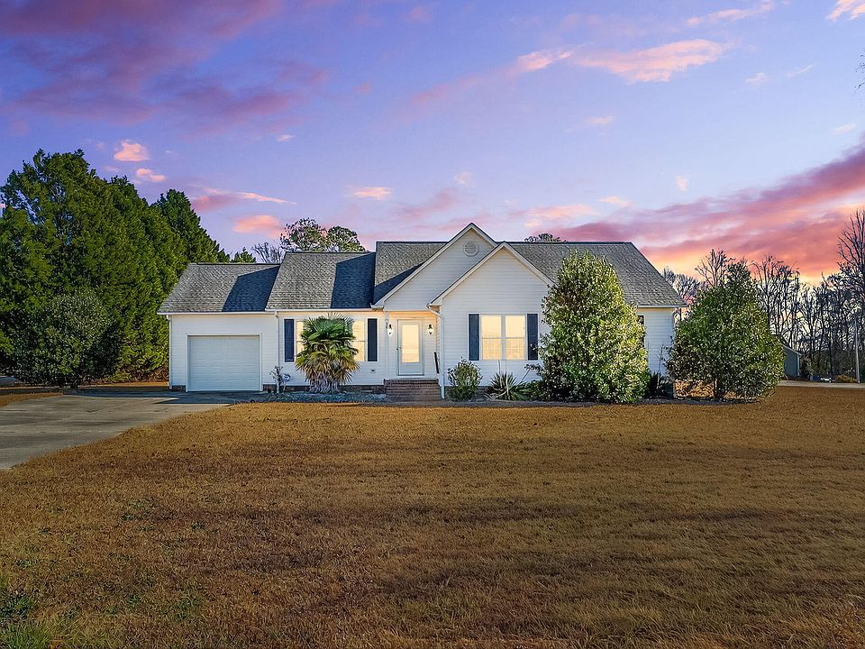 1st image of 305 River Birch Run