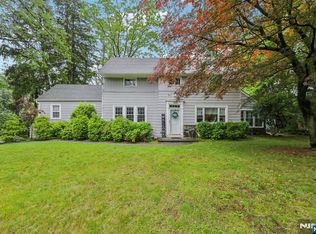 785 Ridgewood Rd, Washington Township, NJ 07676