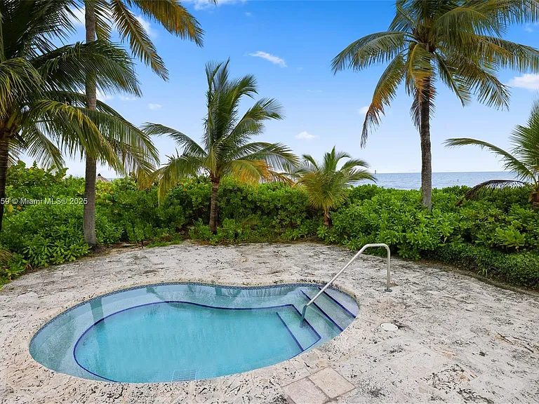 19216 Fisher Island Dr #19216 — Photo 54