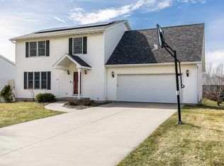2137 N Ridge Dr, Coralville, IA 52241