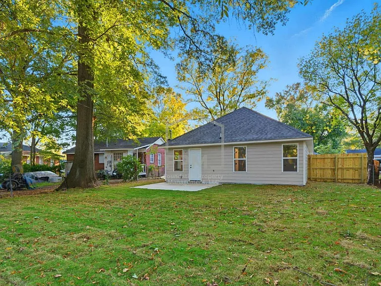 349 N Worthington Dr — Photo 17