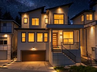 9885 Huckleberry Dr, Surrey, BC V4N 6T4