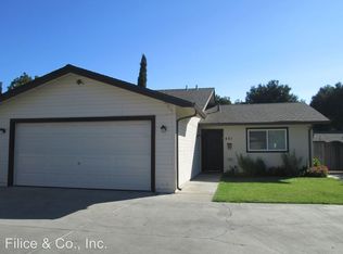 431 Lewis St #A, Gilroy, CA