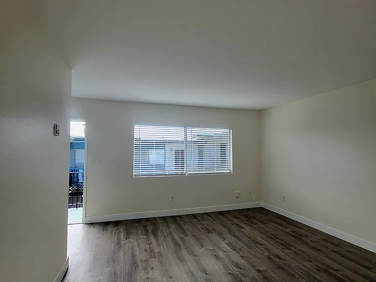 1742 Diamond St #10 — Photo 10