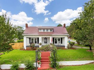 511 3rd St N, Oneonta, AL 35121