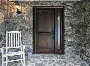 31 Partridge Berry Loop, Mills River, NC 28759