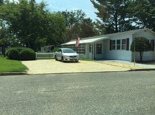 179 Laurel Dr, Manchester, NJ 08759
