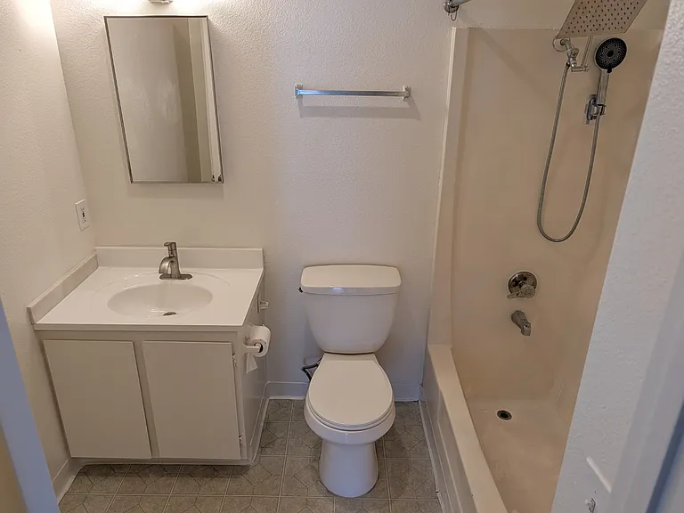 3610 Pio Pico Dr #5 — Photo 6