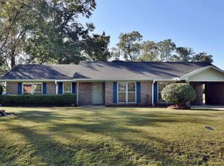 410 Redbud Rd, Albany, GA 31705