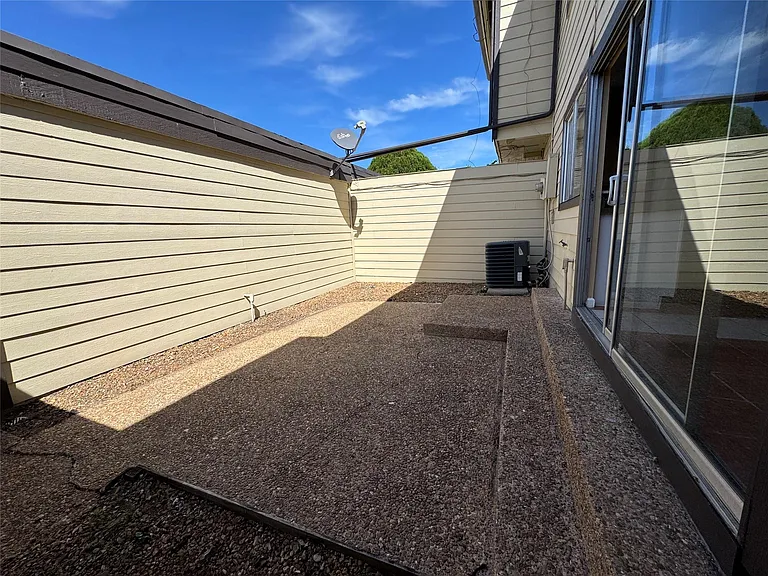 7170 S Dairy Ashford Rd — Photo 24