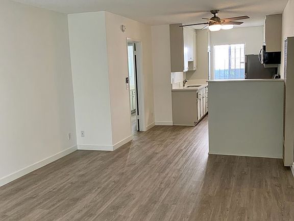3rd image of 3425 Jasmine Ave APT 7