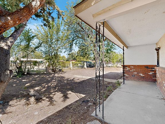 5th image of 2118 Castanada St SW