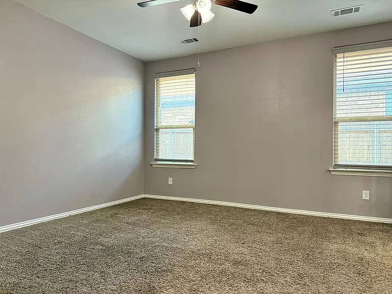 6807 Jamestown St — Photo 15